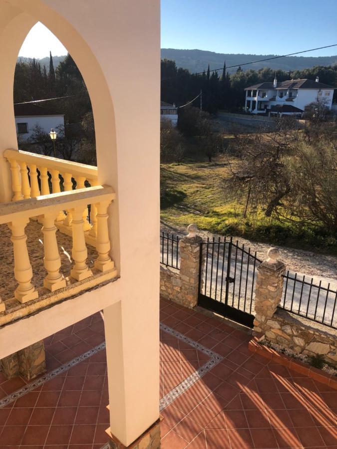 Chalet Embalse Bermejales Аренас-дель-Рей Экстерьер фото